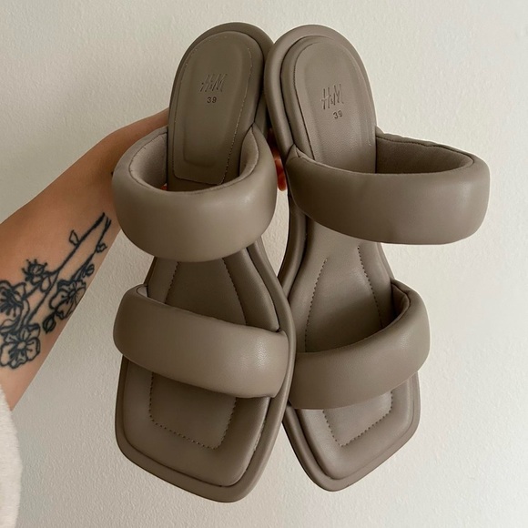 h&m sandals - Picture 4 of 4